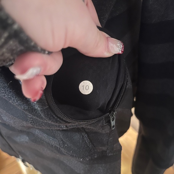 2/$50 Lululemon Stride Jacket - Size 10 - Black Micro Macro Stripe (As is) - Picture 11 of 12